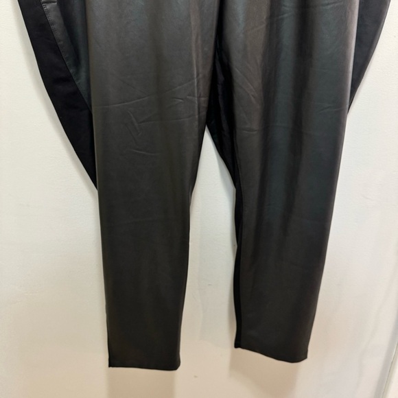 Pennington's In Every Story Black Faux Panel Front Leggings Size 4x - Picture 4 of 9